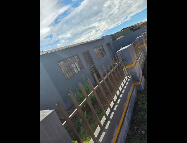 2 BEDROOM HOUSE FOR SALE IN DRIEZIEK